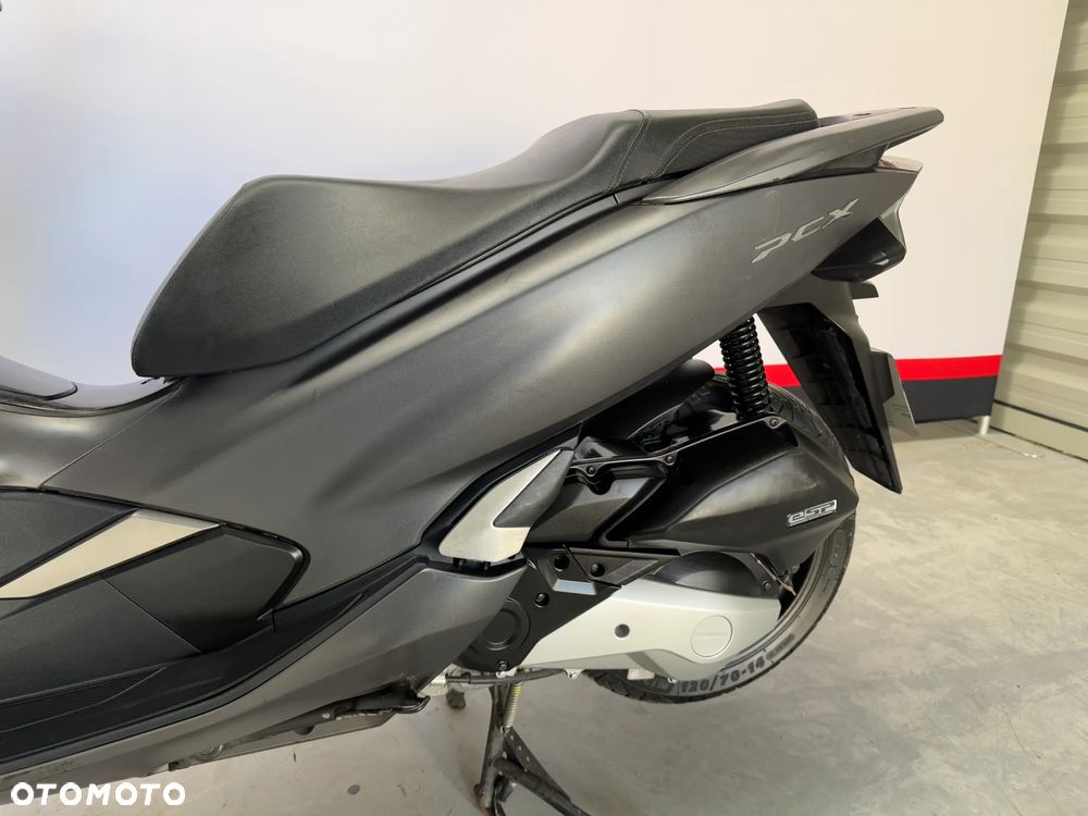 Honda PCX - 24