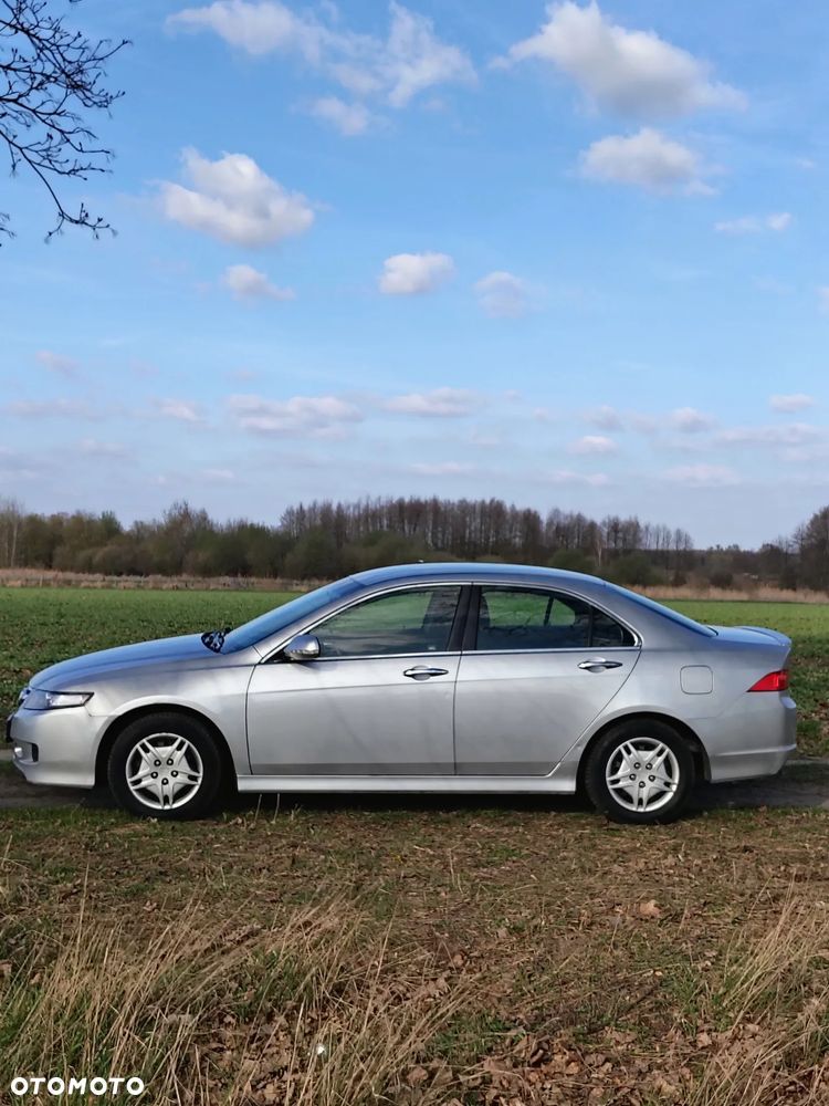 Honda Accord 2.0 Comfort - 1