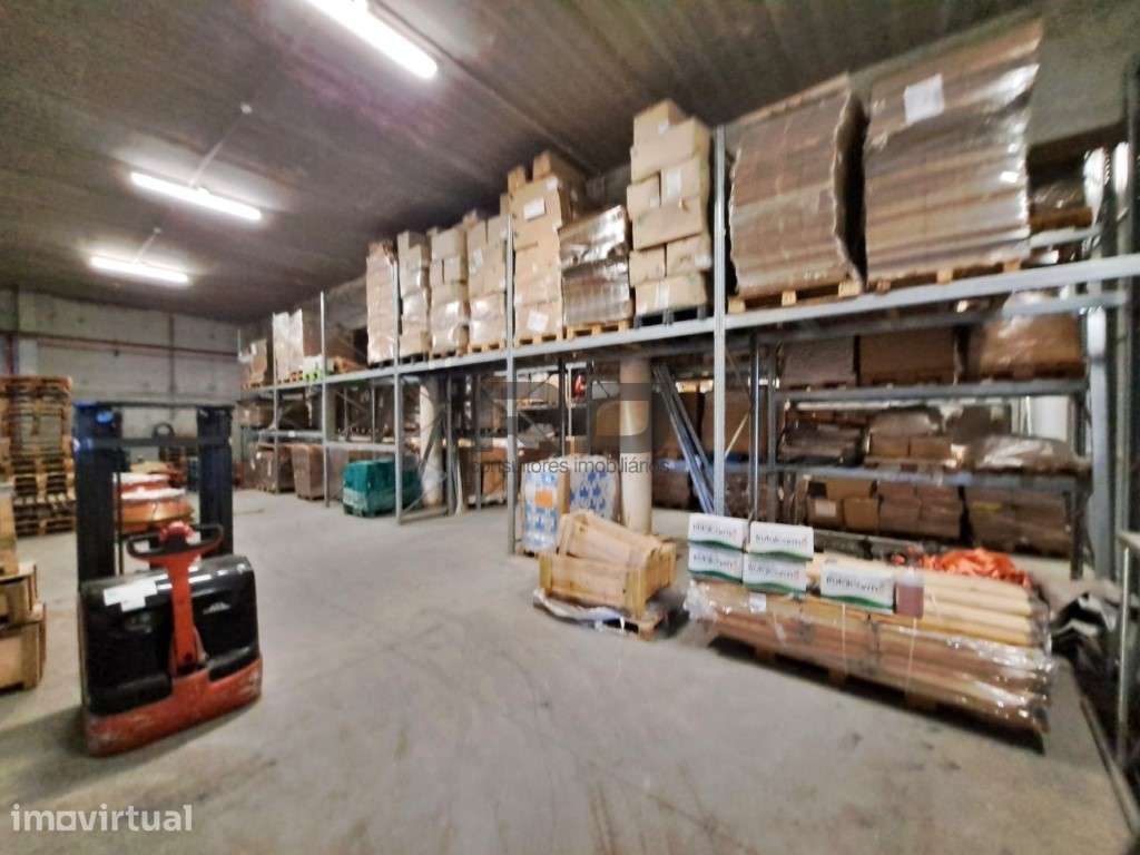 Armazém logístico no Olival, Vila Nova de Gaia - Grande imagem: 5/10