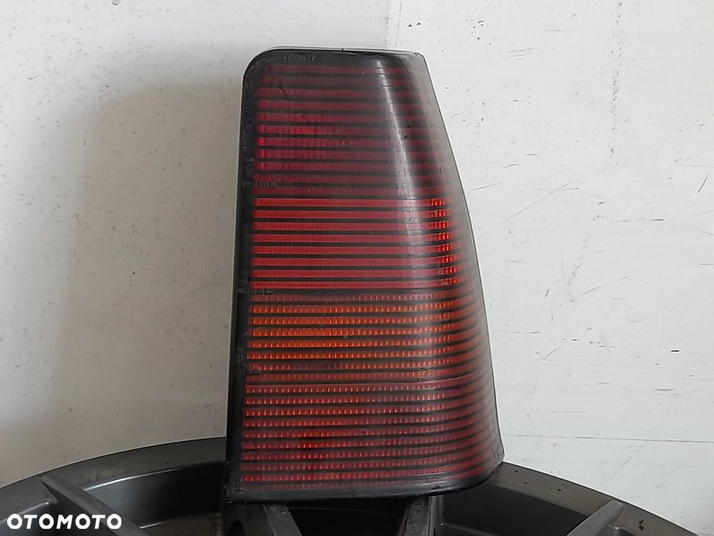 Lampa prawy tył Opel Kadett E SWF 395462 - 1