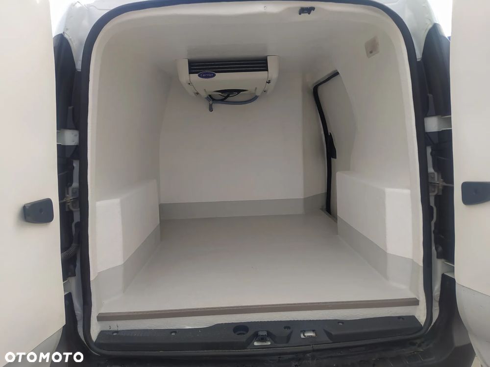 Dacia Dokker L2 Long Maxi Nowa Izoterma Chłodnia Mroźnia do lodów minus 20 stopni Carrier 220V PL na stoku - 2