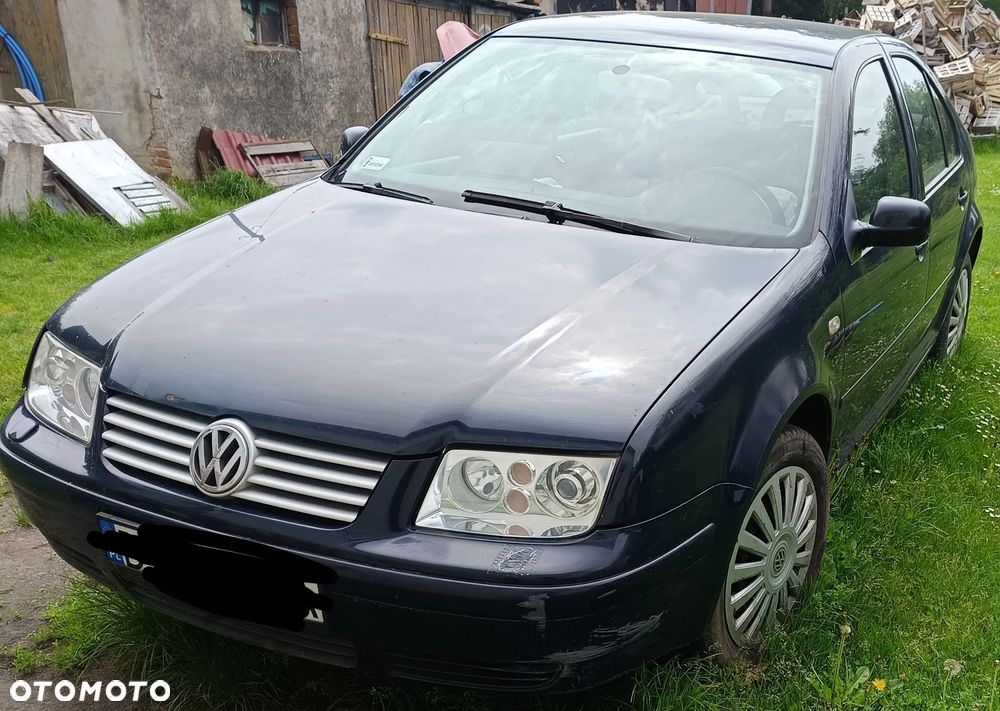 Volkswagen Bora Variant 2.0 - 4
