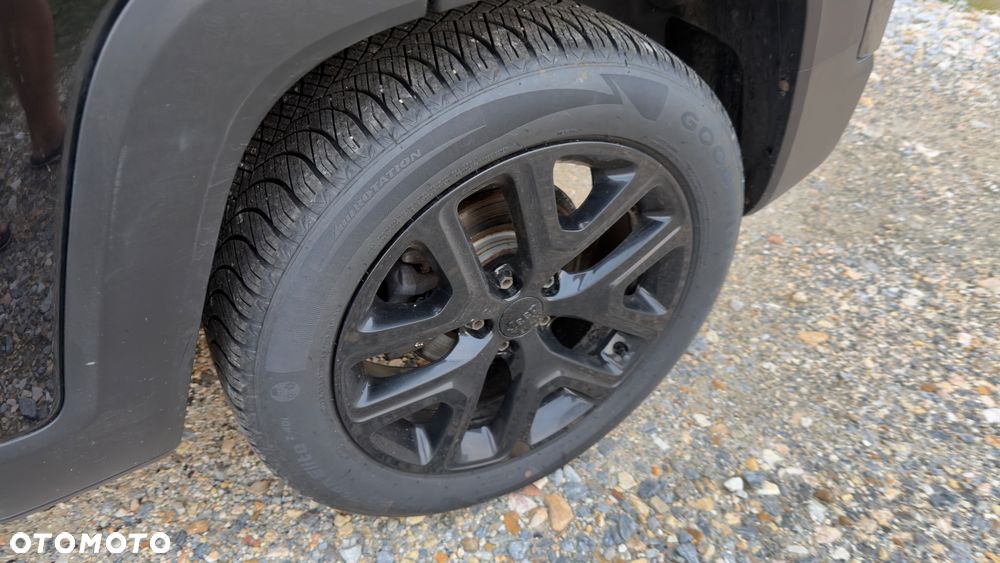 Jeep Renegade 1.0 T-GDI Limited - 32