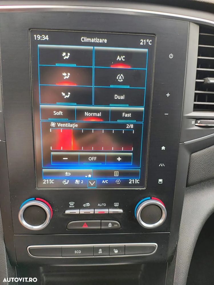 Renault Megane Blue dCi 116 Zen - 22