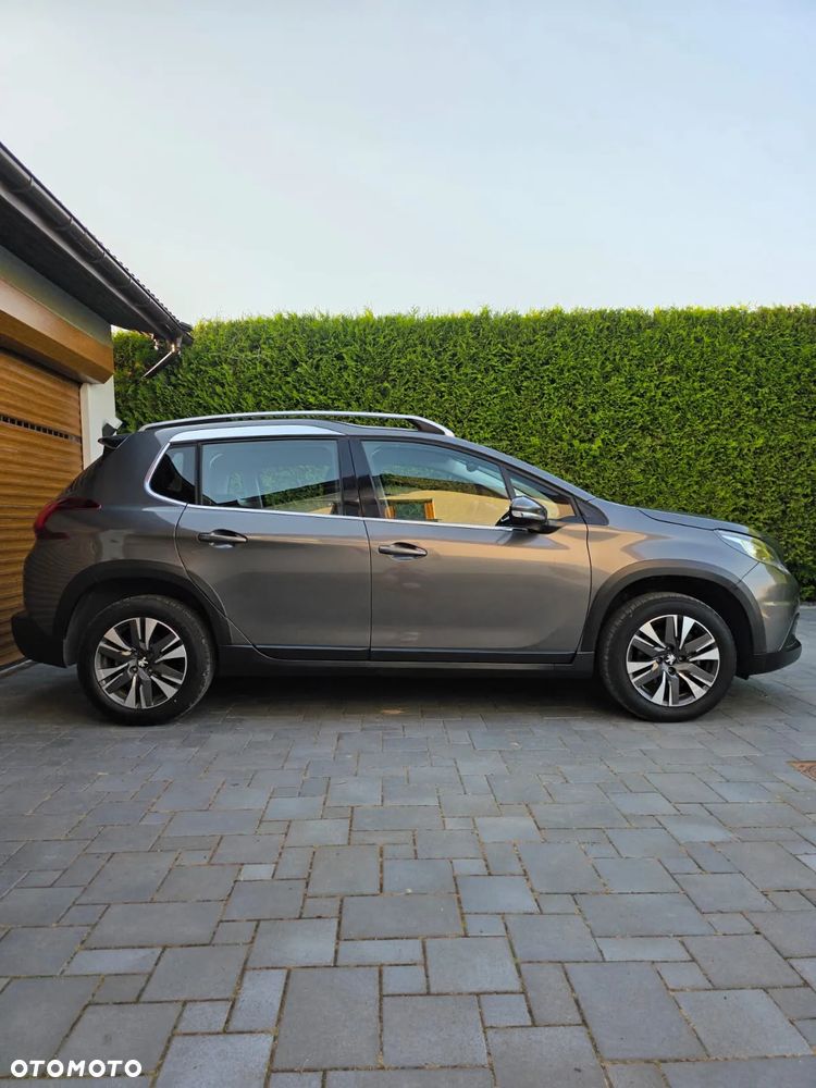 Peugeot 2008 PureTech 110 Stop&Start Allure - 10