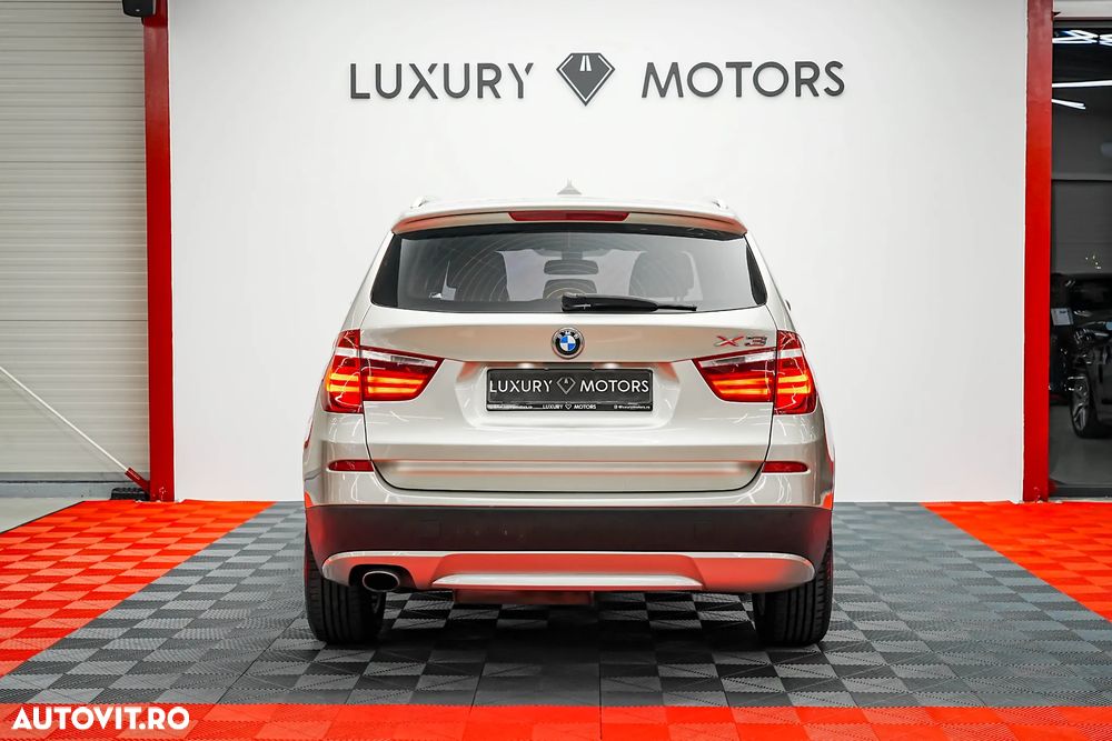 BMW X3 xDrive20d - 13