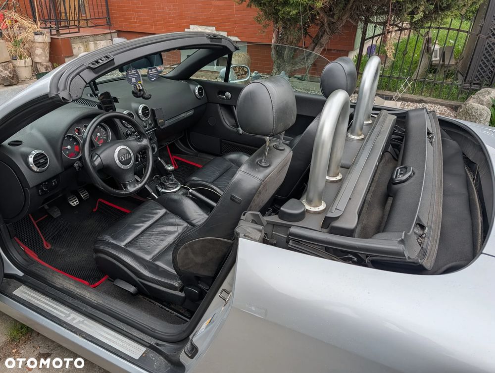Audi TT Roadster 1.8 T quattro - 8