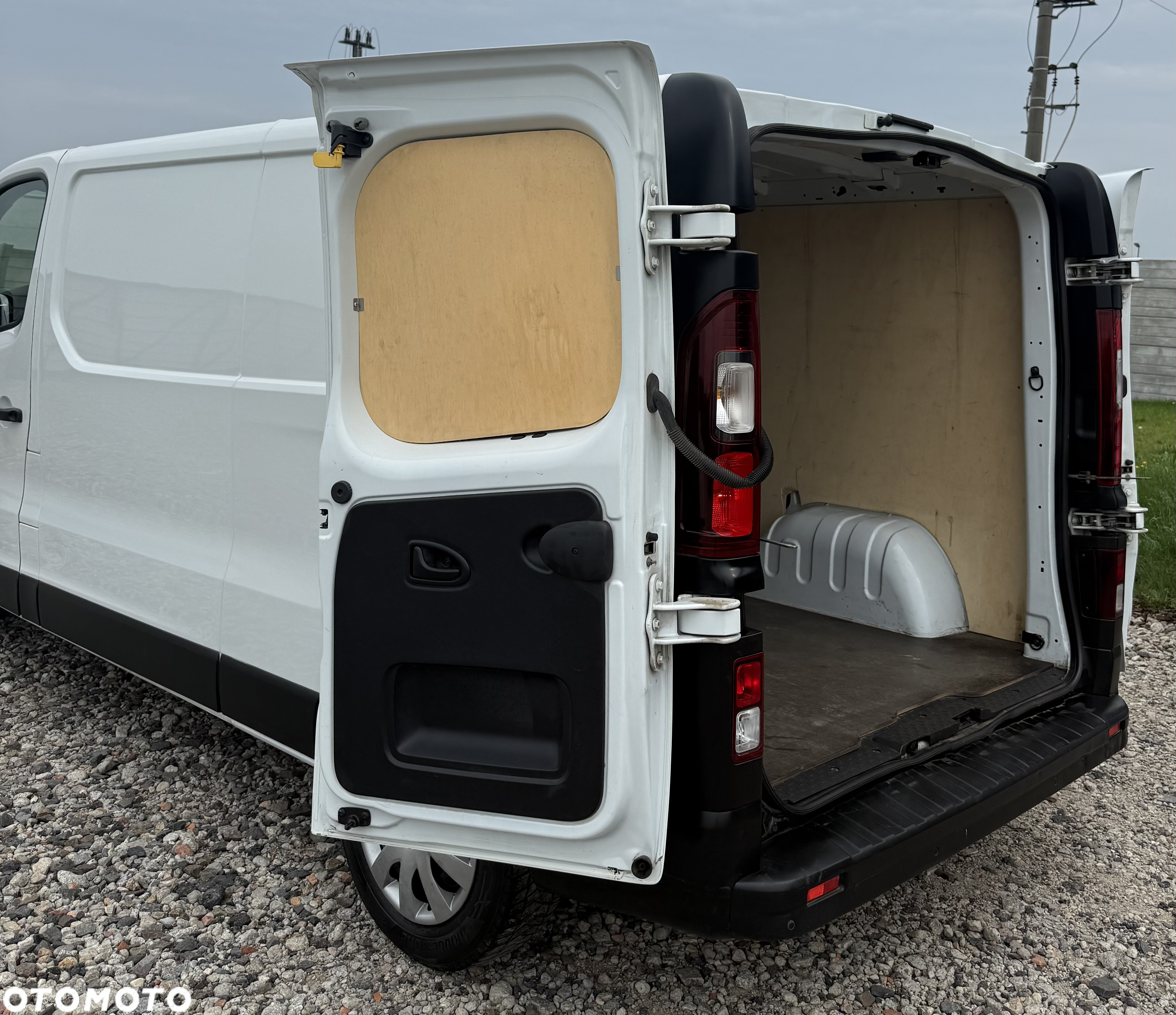 Renault TRAFIC L2H1 LONG, 2.0-120km, klima, tempomat, czujniki pdc, halogeny - 11