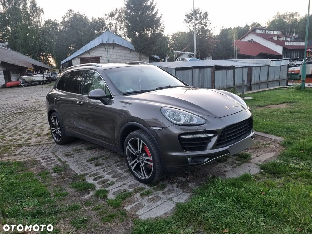Porsche Cayenne - 4