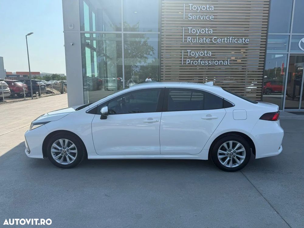 Toyota Corolla - 6