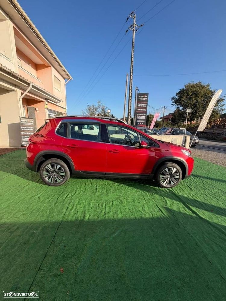Peugeot 2008 2018 photo 4