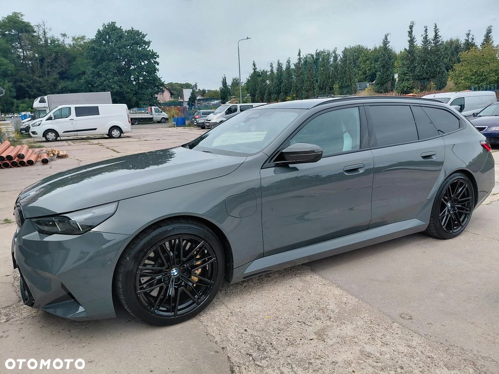 BMW M5 Standard - 2
