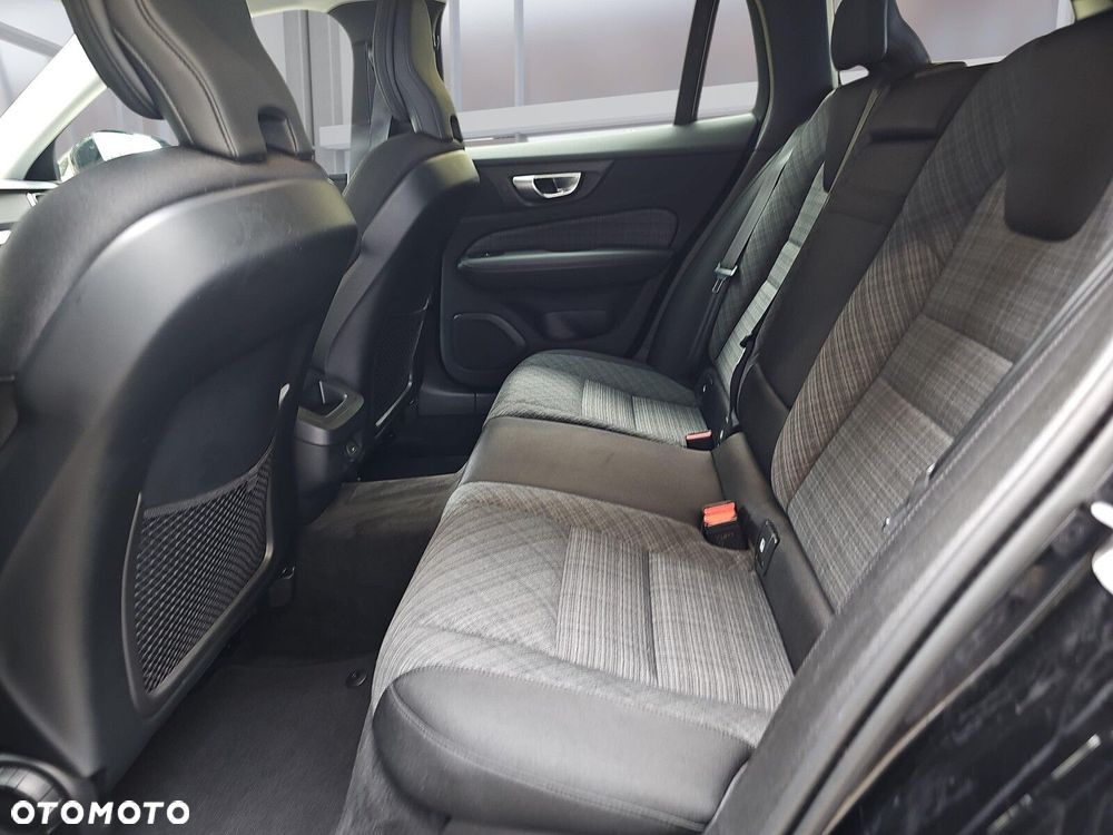 Volvo V60 B4 B Core - 10