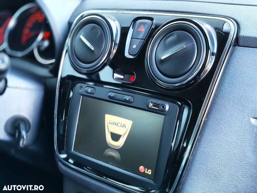 Dacia Dokker TCe 102 GPF Stepway - 22