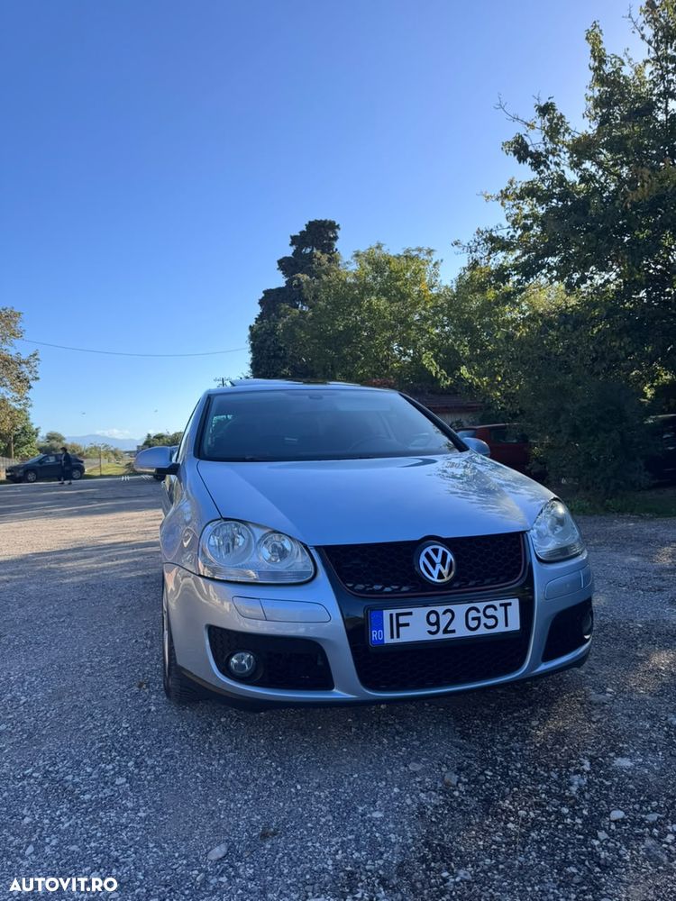 Volkswagen Golf - 23