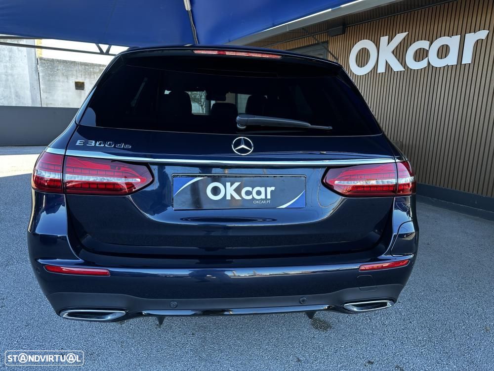 Mercedes-Benz E 300 de AMG Line - 12