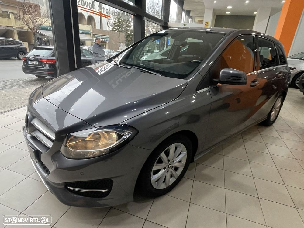 Mercedes-Benz B 180 d Style - 4