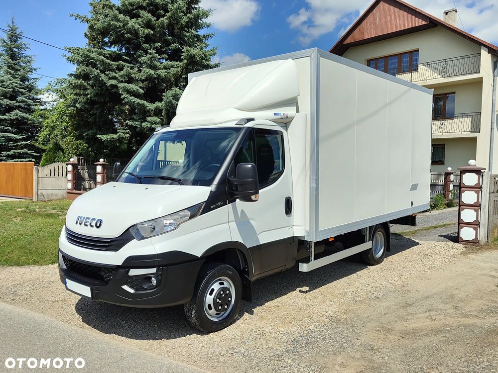 Iveco DAILY 50/35c15 3.0d 150KM** BLIŹNIAK** Kontener 8-EuroPalet + DRZWI BOCZNE** POLSKI SALON** 233 tyś KM** DMC do 3.5T kat.B** - 7