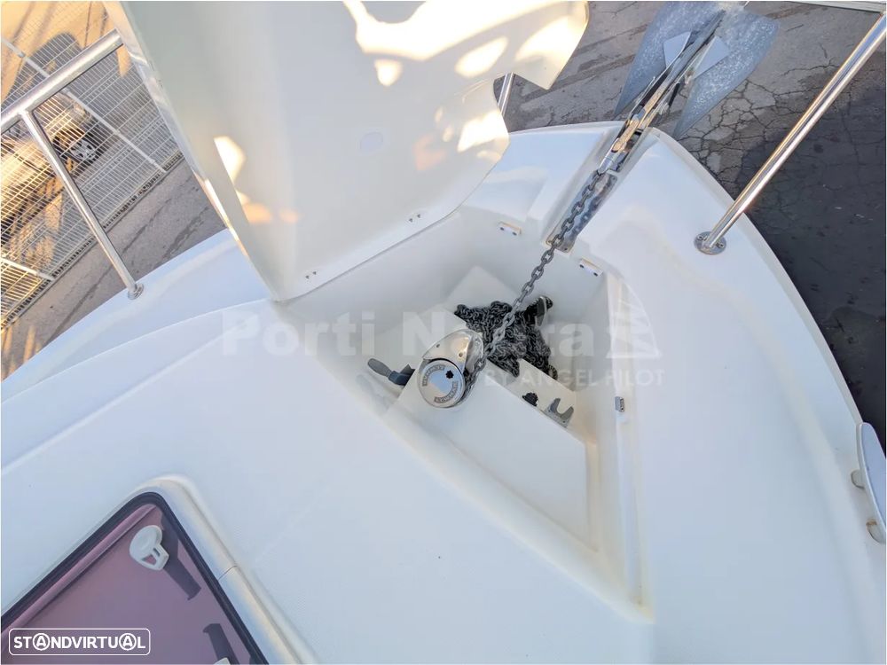 Beneteau Antares 7 - 17