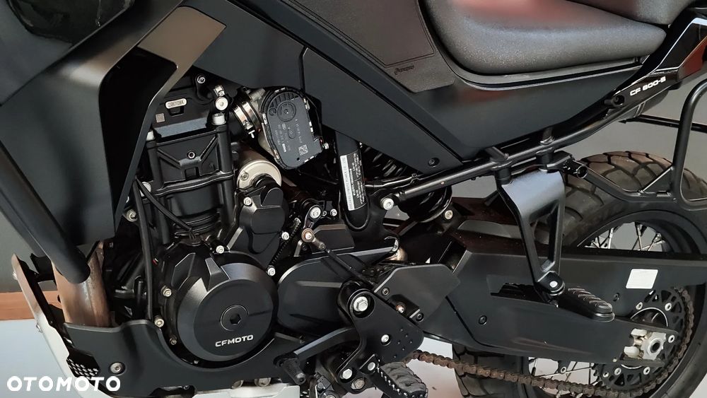 CFMoto 800MT Explore - 25