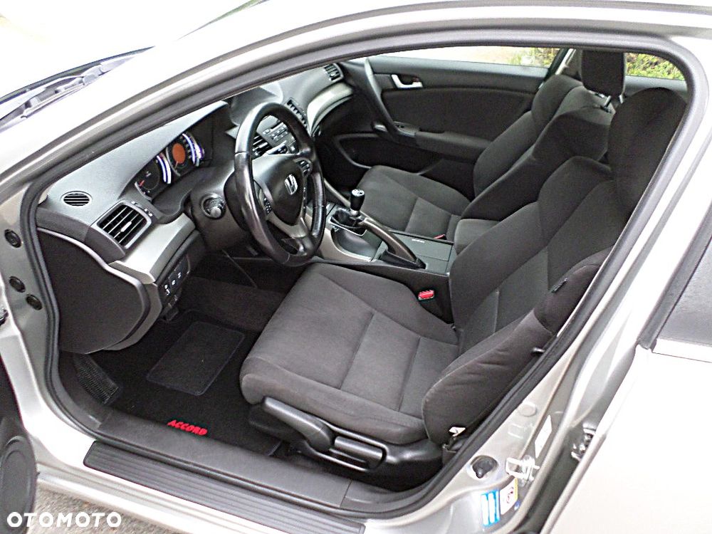 Honda Accord 2.0 Elegance Advantage - 15