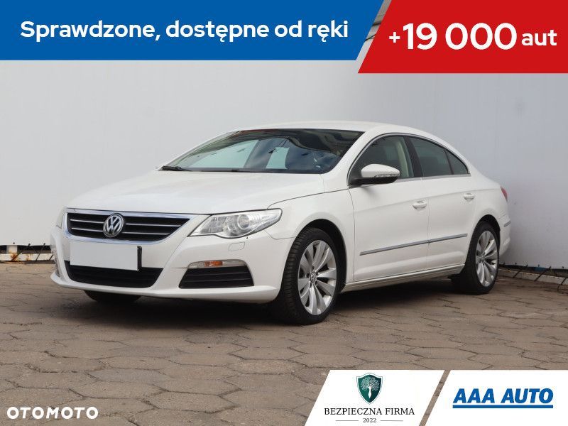 Volkswagen Passat CC - 2