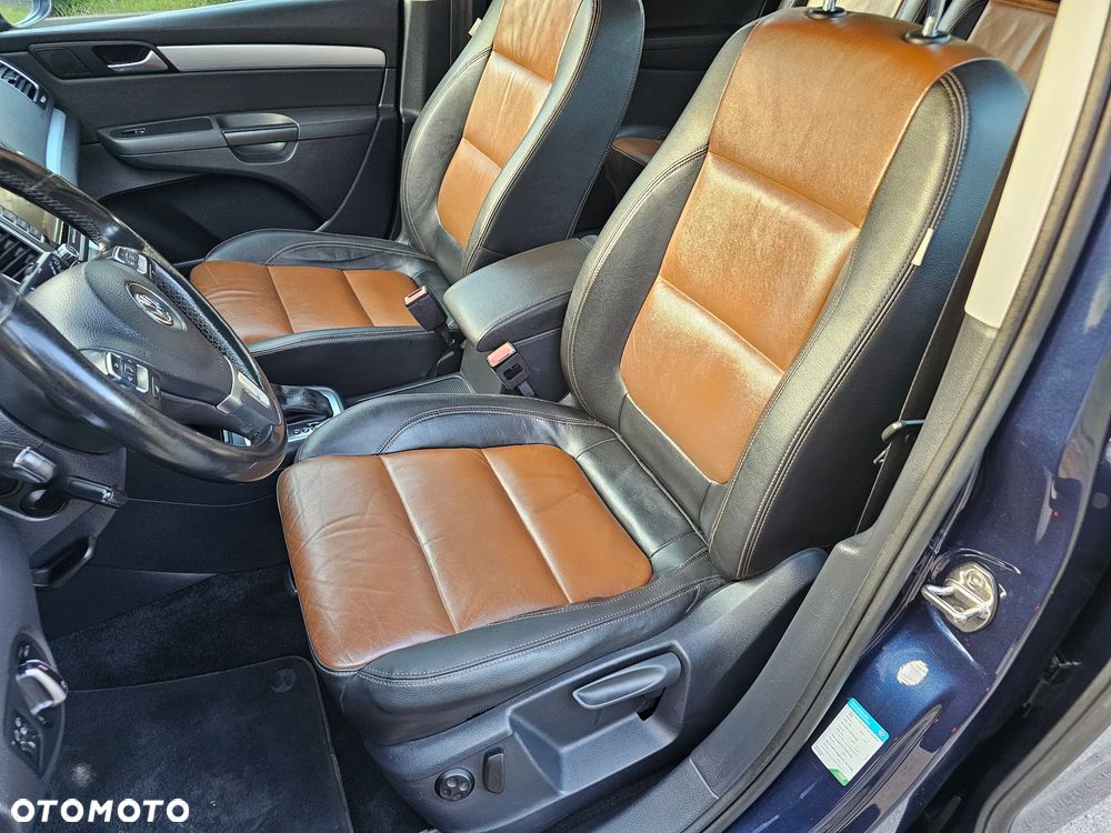 Volkswagen Sharan 2.0 TDI Trendline DSG - 8