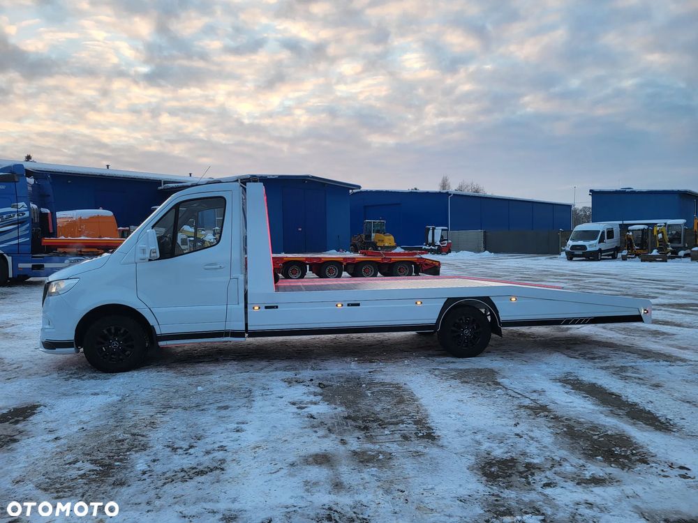 Mercedes-Benz Sprinter 317 Autolaweta najazd alu Hak 3500kg - 40
