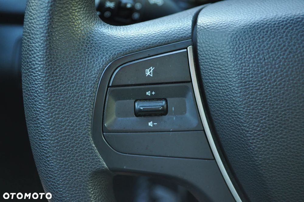 Hyundai i20 1.2 Select - 23