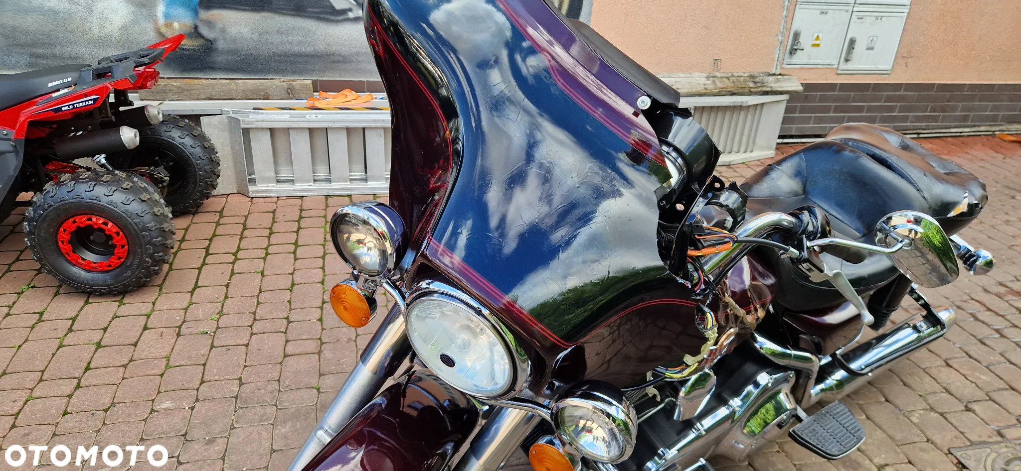 Harley-Davidson FLH Electra Glide - 36