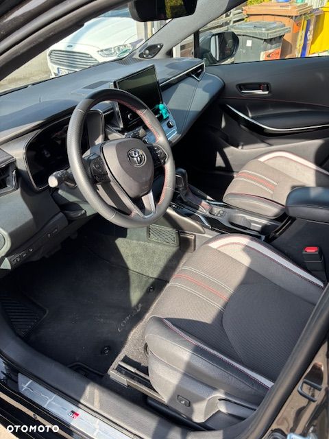 Toyota Corolla 2.0 Hybrid GR Sport - 9