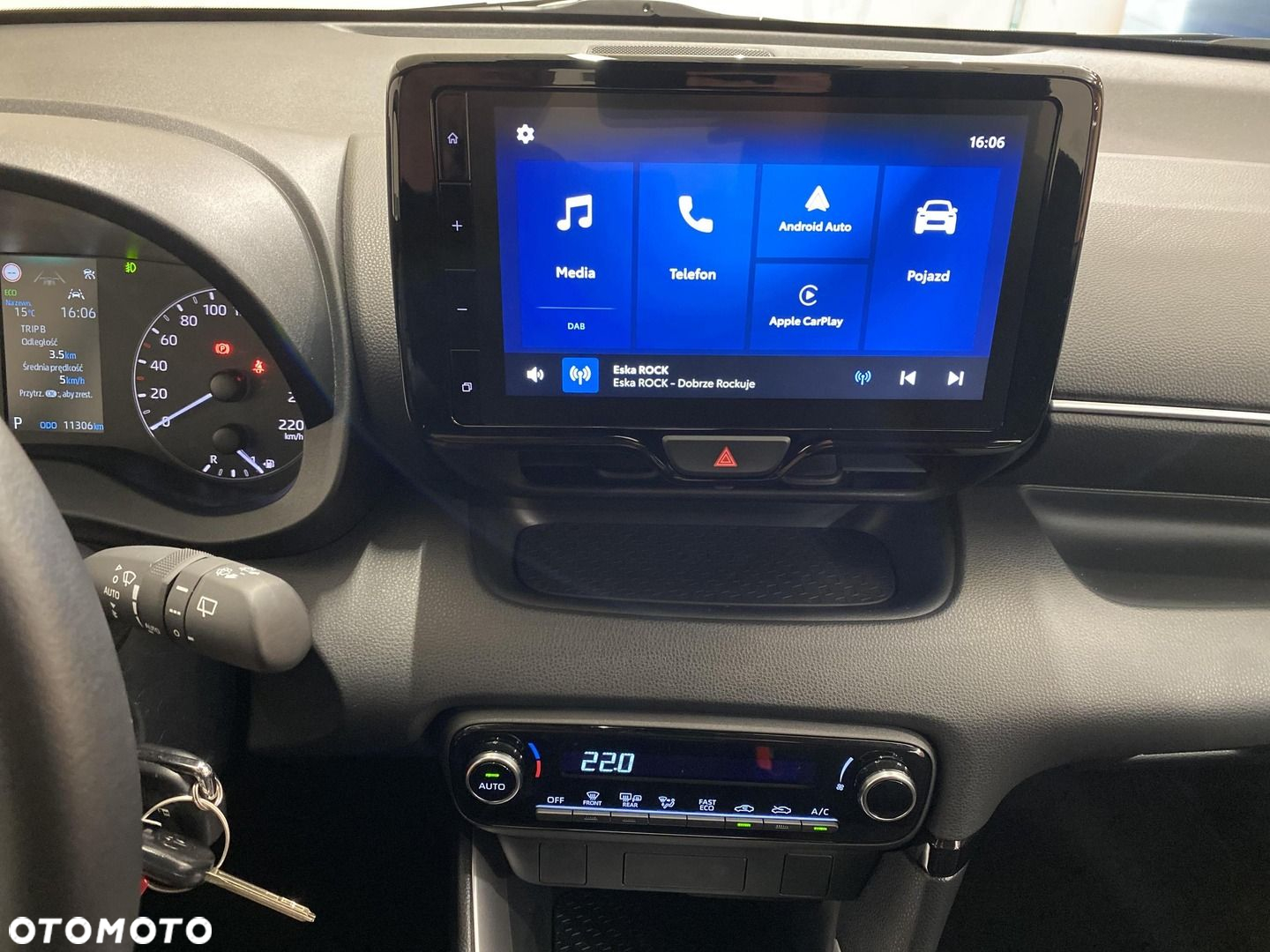 Toyota Yaris Hybrid 1.5 Comfort - 16