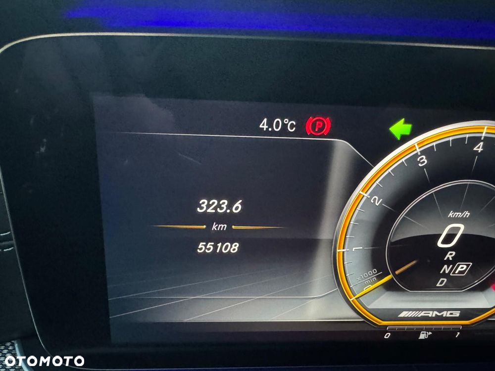 Mercedes-Benz Klasa E AMG 63 S 4Matic+ AMG Speedshift MCT-9G - 13