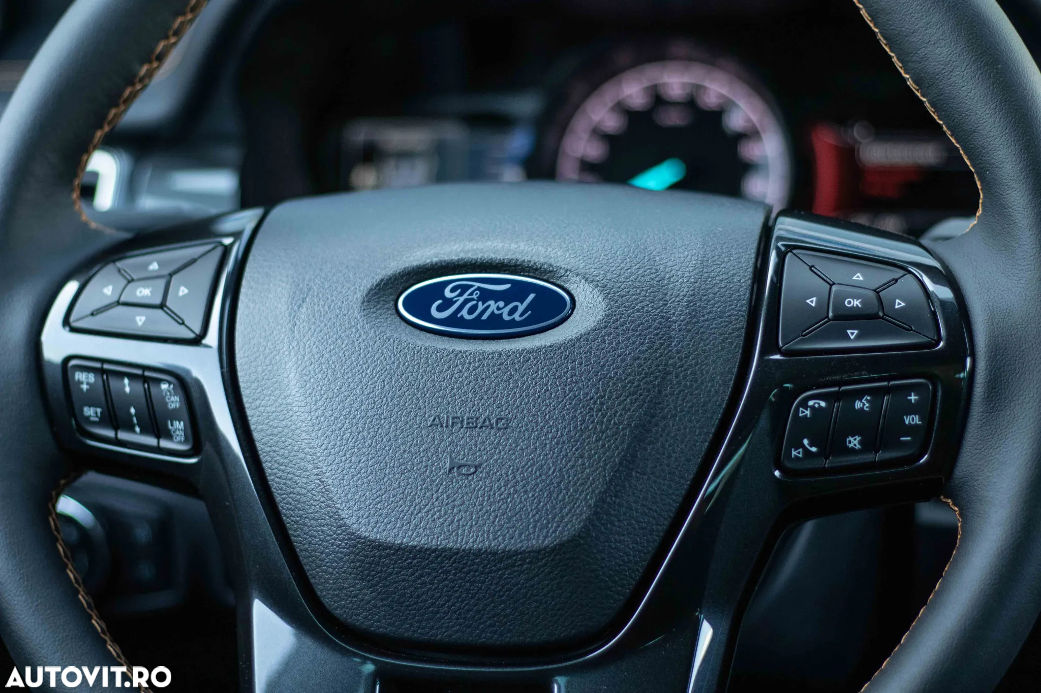 Ford Ranger Pick-Up 2.0 EcoBlue 213 CP 4x4 Cabina Dubla Wildtrack Aut. - 34