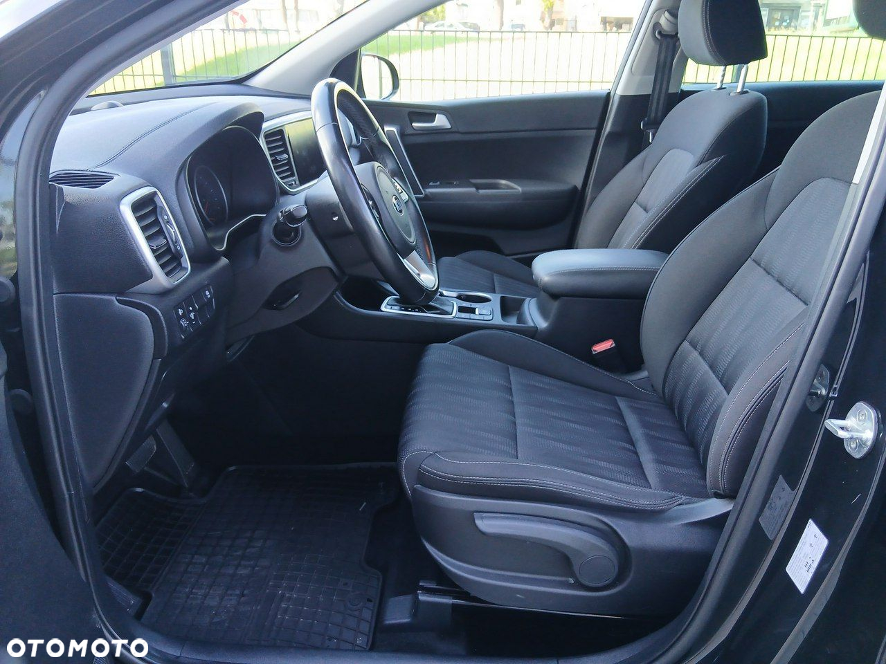 Kia Sportage - 13