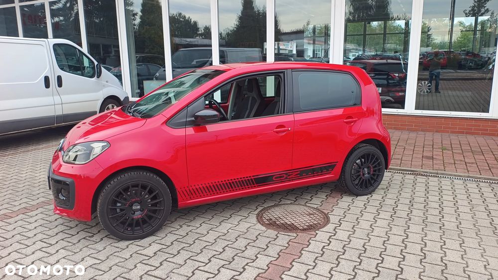 Volkswagen up! 1.0 high Perfectline - 9