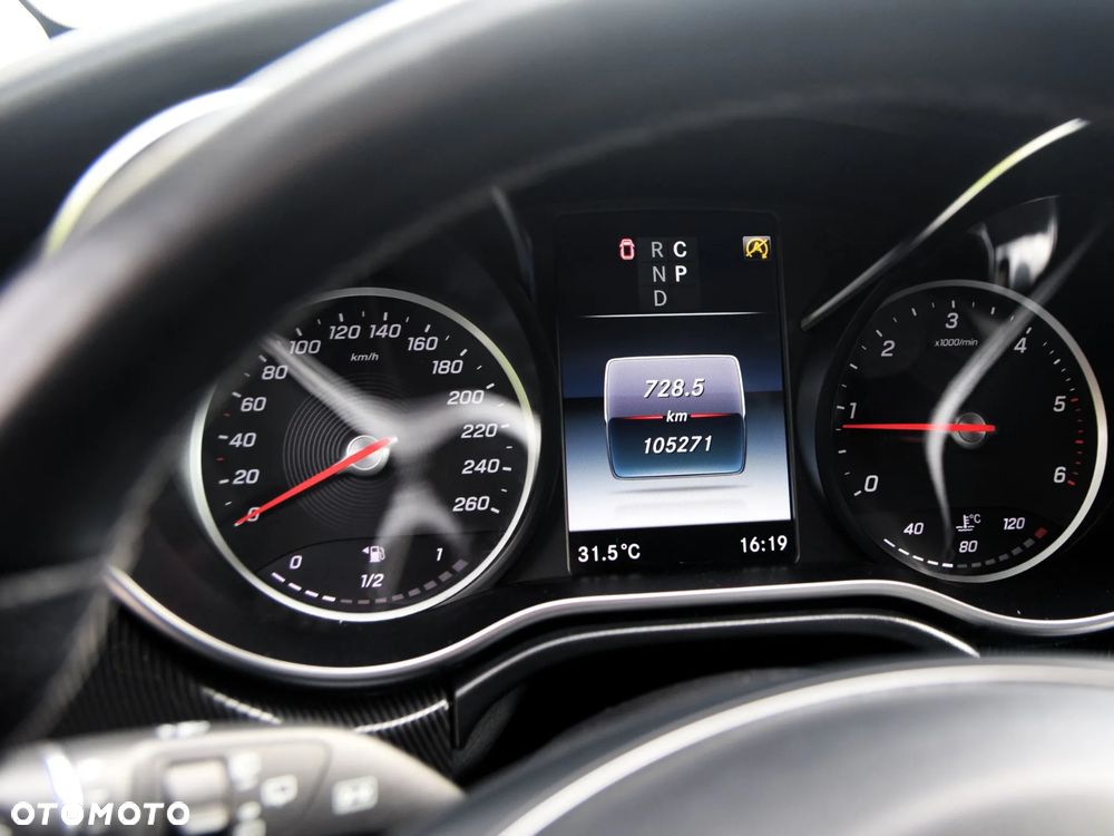 Mercedes-Benz Klasa V 300 d 9G-Tronic - 23