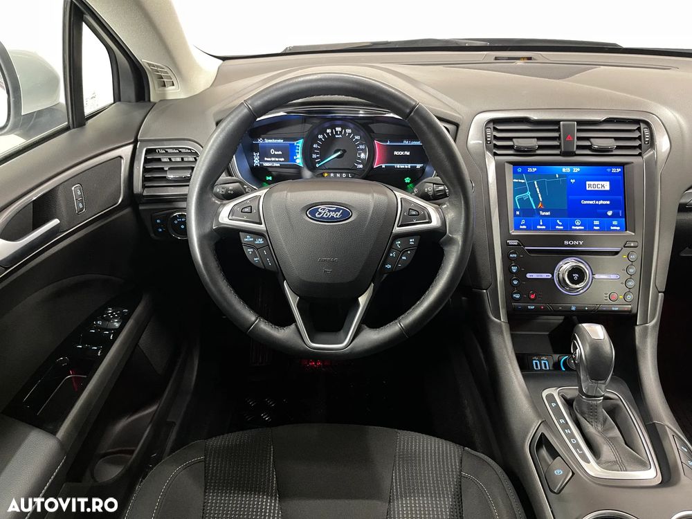 Ford Mondeo 2.0 HEV Titanium - 7