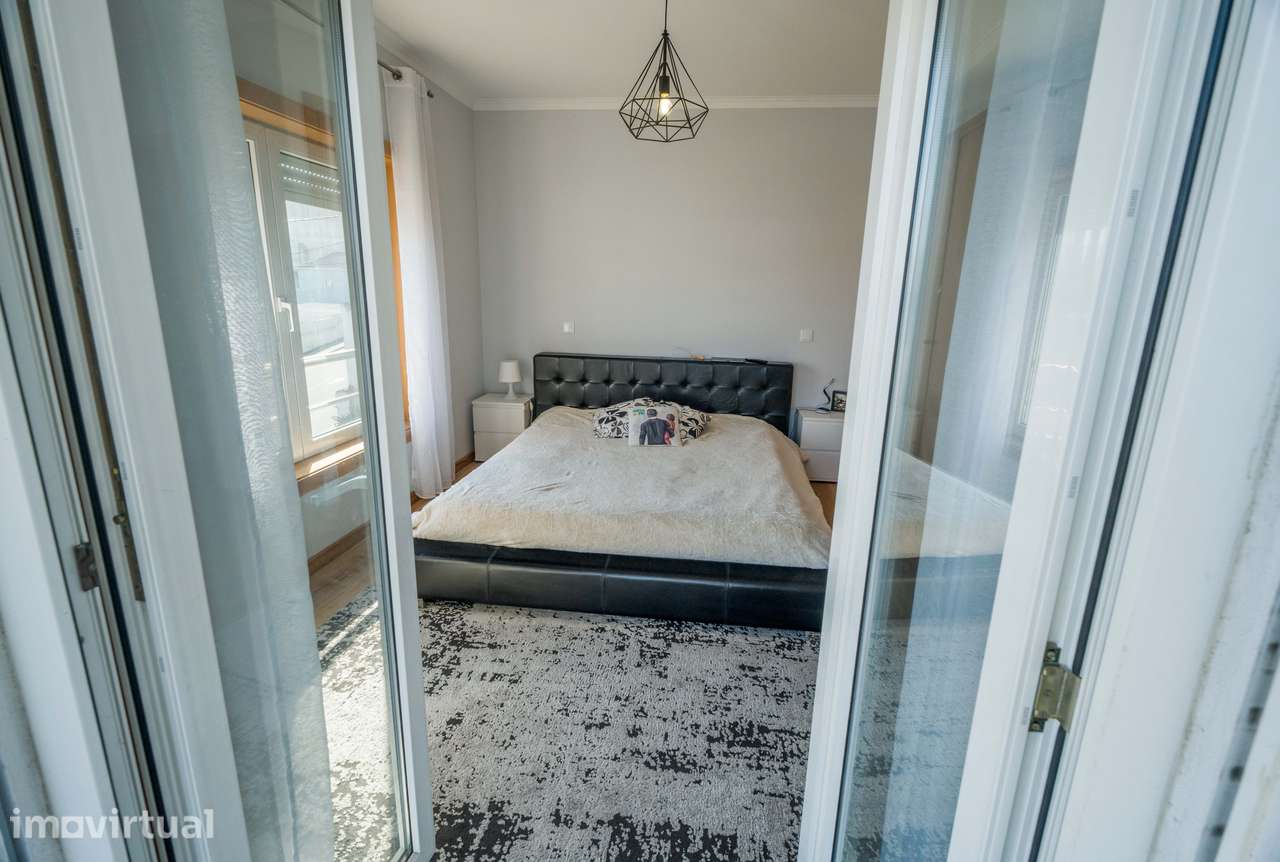 Apartamento T3 à venda em Santa Maria de Lamas - Grande imagem: 3/33