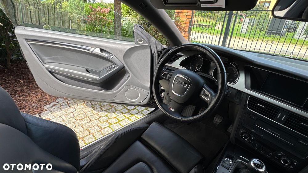 Audi A5 Coupé 2.0 TFSI Quattro - 28