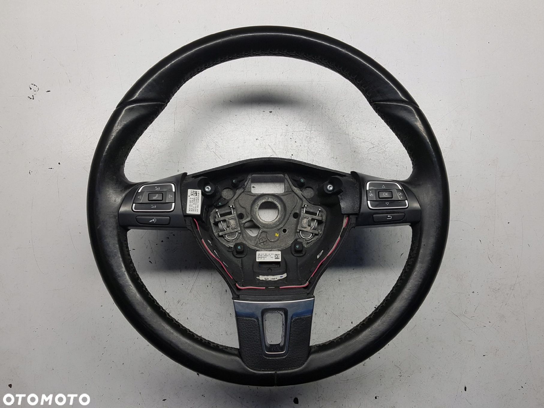 VW GOLF VI 08-13r PASSAT B7 KIEROWNICA SKÓRZANA - 1