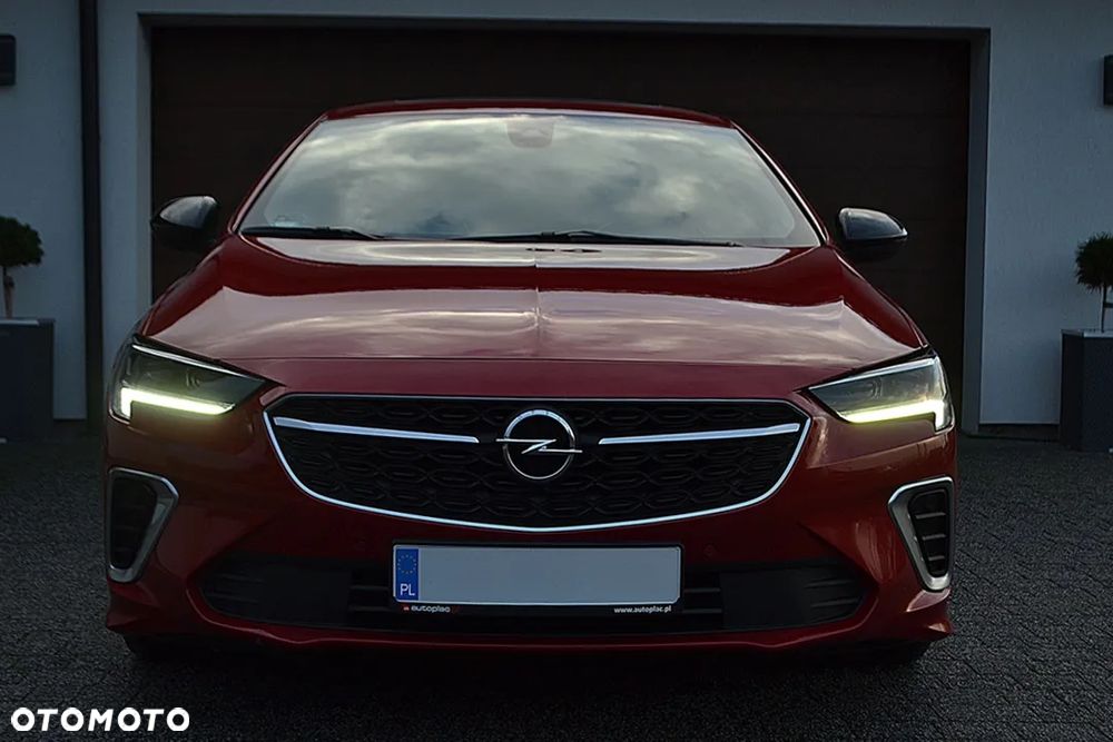 Opel Insignia 2.0 T 4x4 GSi S&S - 2