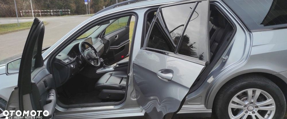 Mercedes-Benz Klasa E 200 CDI 7G-TRONIC Elegance - 19