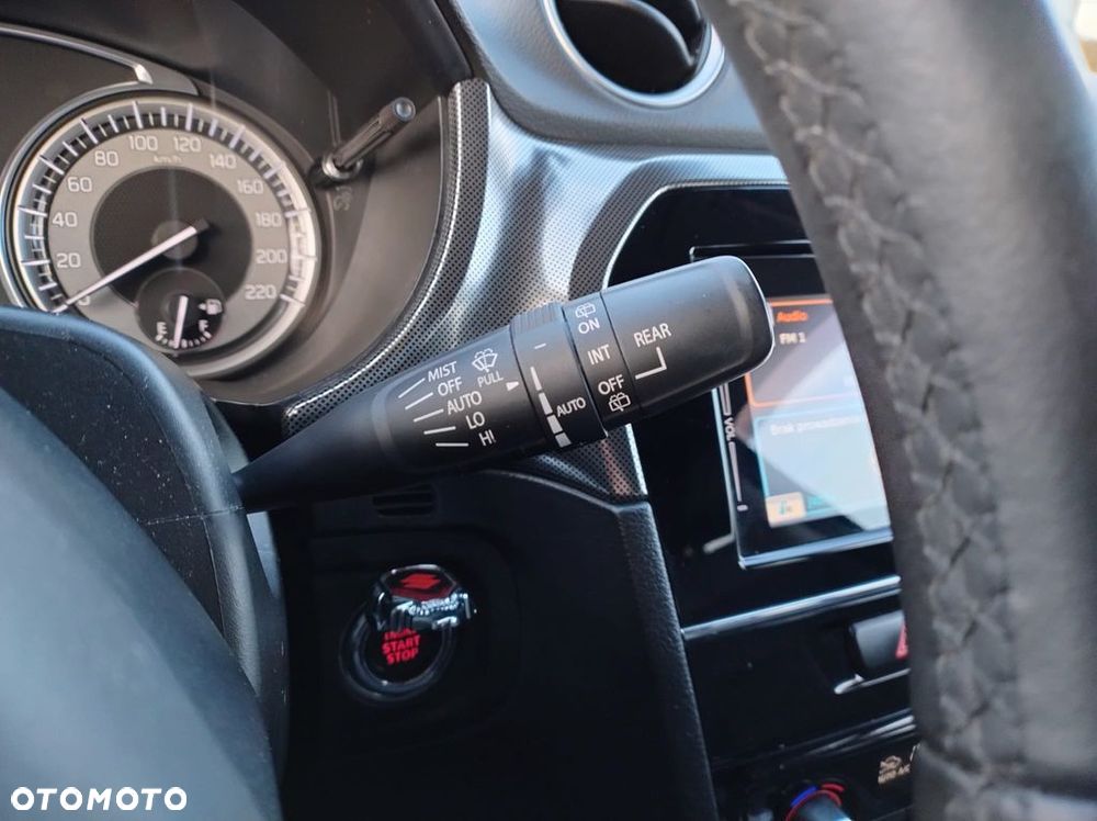 Suzuki Vitara 1.4 Boosterjet Elegance 4WD - 29