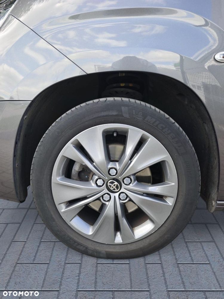 Toyota Proace City - 10