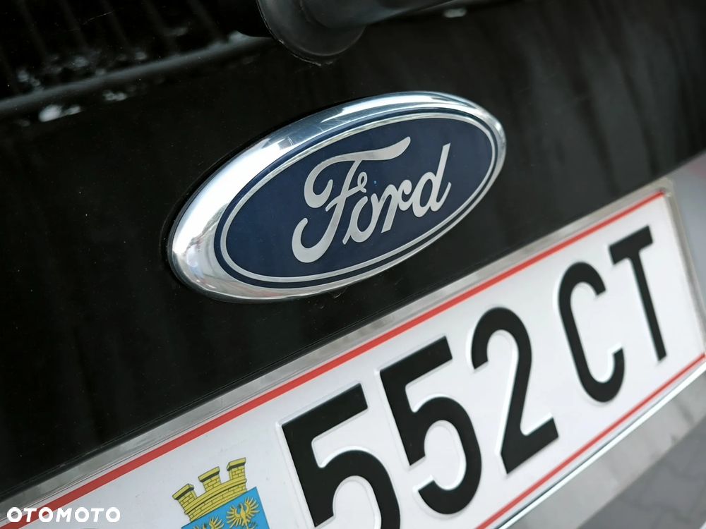 Ford Galaxy 2.0 TDCi Titanium - 25