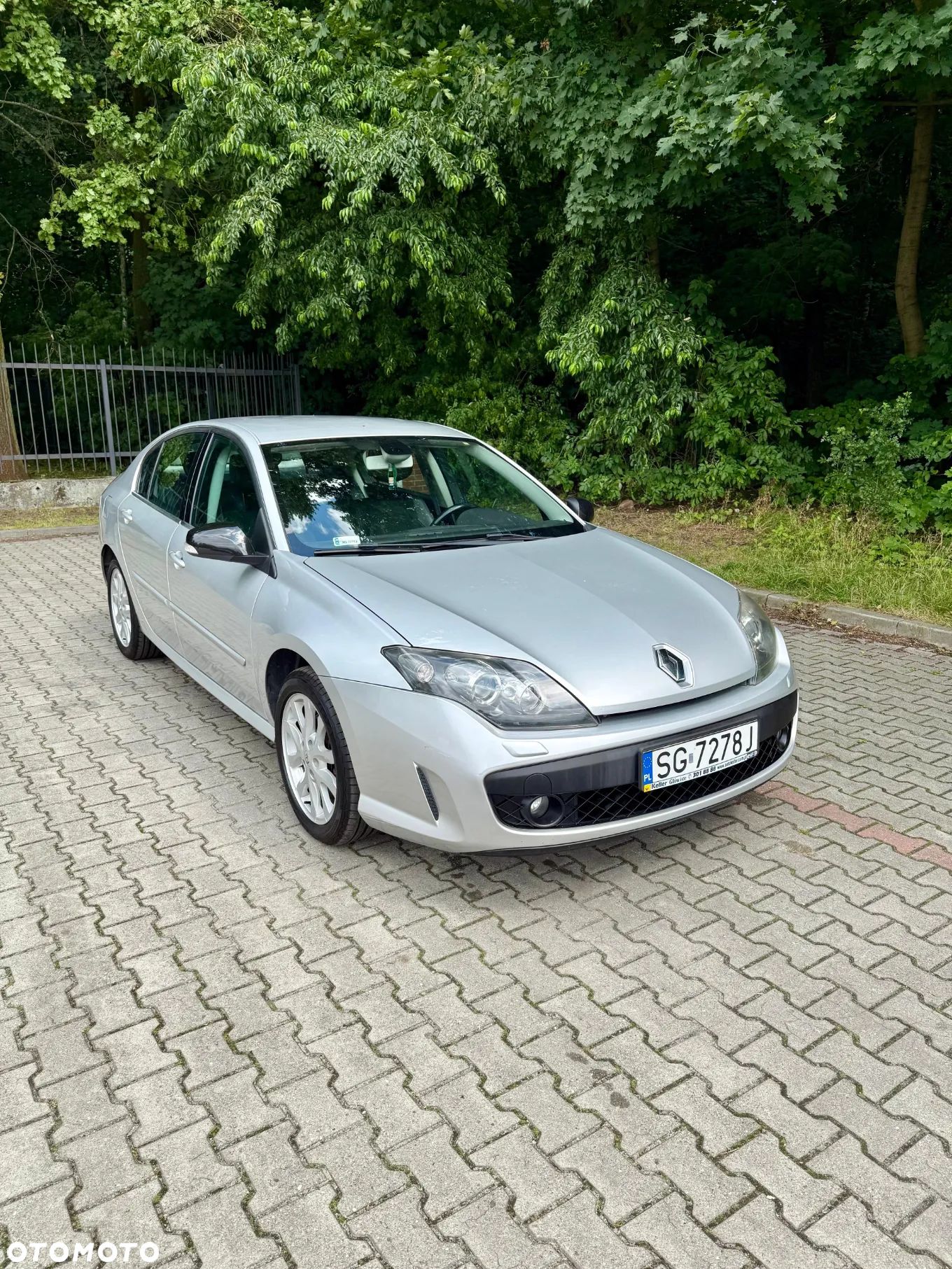 Renault Laguna 2.0 DCi Dynamique - 1