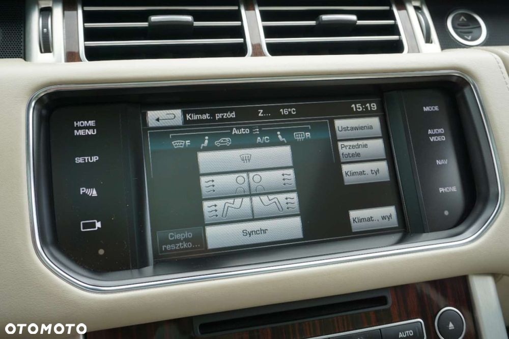 Land Rover Range Rover - 24
