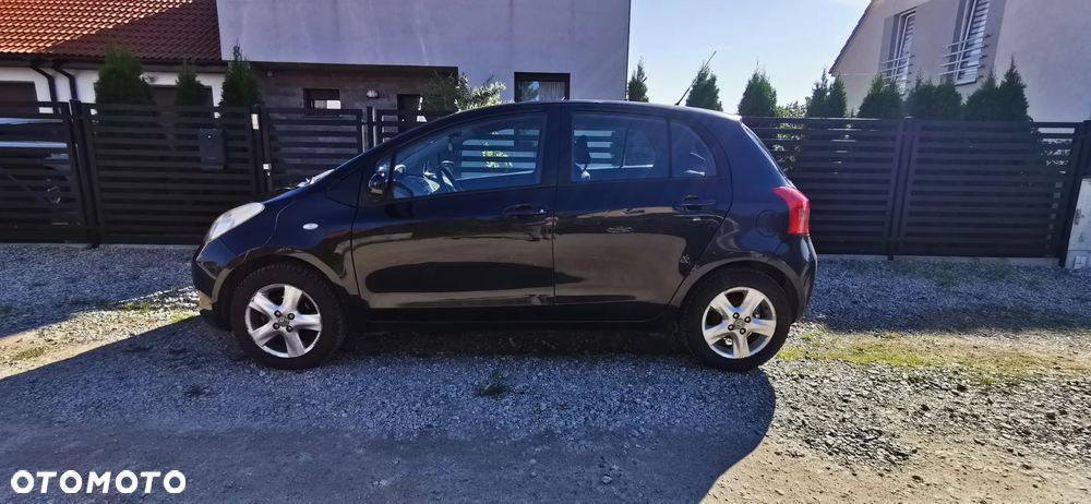 Toyota Yaris 1.3 Luna A/C - 6
