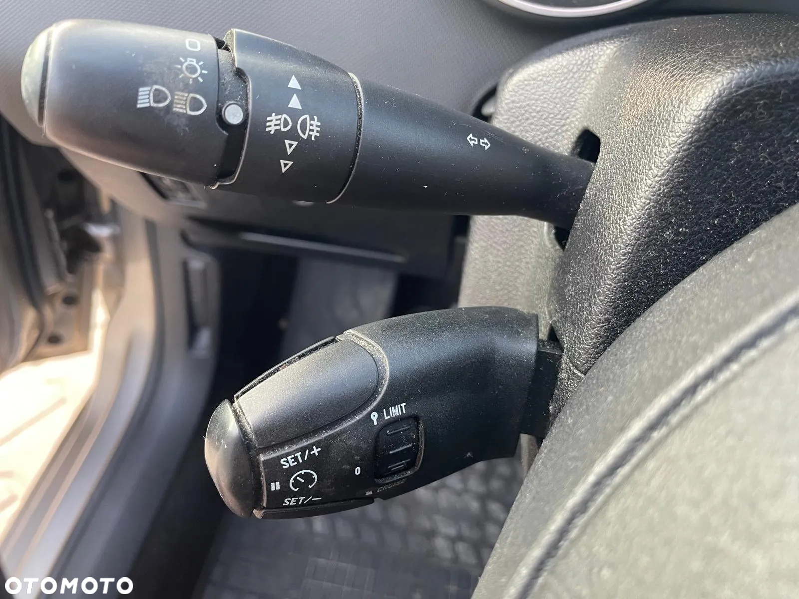 Peugeot 308 1.6 HDi Access - 13
